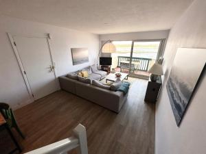 Appartements EXCEPTIONNEL ! T3 Duplex – Vue mer 180° sur le port de Lomener : photos des chambres