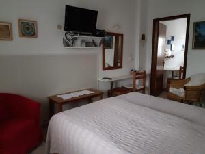 Anthos Apartments