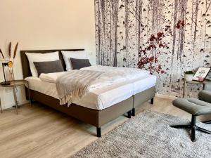 SOFI-LIVING-APARTMENTS