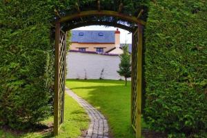 SAUNTON GRANGE 7 Bedrooms