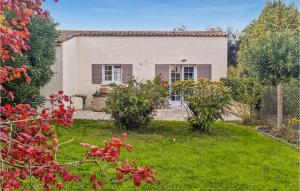 Maisons de vacances Amazing home in Dolus-dOlron with WiFi and 1 Bedrooms : photos des chambres