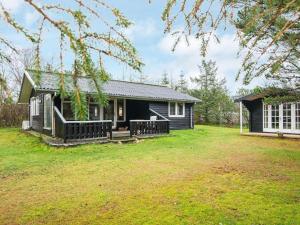 6 person holiday home in Hemmet-By Traum