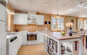 Beautiful Home In Hals With Wifi