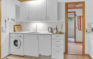 Gorgeous Home In Nexø With Kitchen