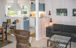 3 Bedroom Stunning Home In Nexø