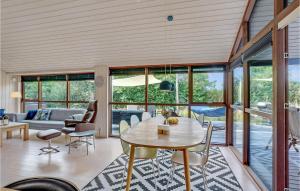 Amazing Home In Hovborg With Wifi