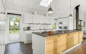 Cozy Home In Sydals With Sauna