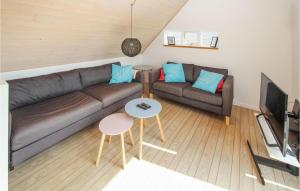 Beautiful Home In Samsø With Wifi