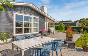 Awesome Home In Haderslev With Kitchen