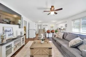 Cozy 4bedroom Bungalow in Davidson Sleeps 10 - Davidson