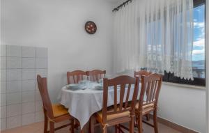 Stunning Apartment In Novi Vinodolski With Kitchen