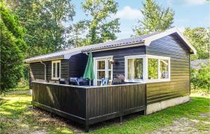 2 Bedroom Amazing Home In Hasle