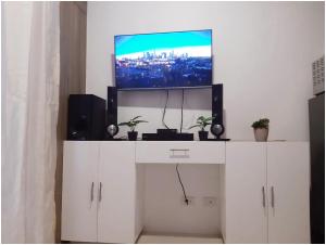 Iona Reigns Vacation Unit at FAME Residences