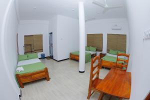 Amis Hotel & Restaurant