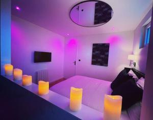 Appartements Lea Room - Gite Romantique - Jacuzzi : photos des chambres