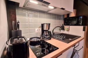 Downtown studio-loft