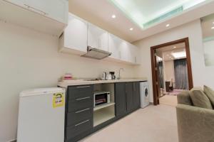 Riyadha Home Apartment