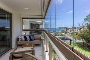 Punta Blu 101-9 – Apartamento de alto padrão em Condomínio Exclusivo, Quadra poliesportiva - Piscina - Portaria 24h.