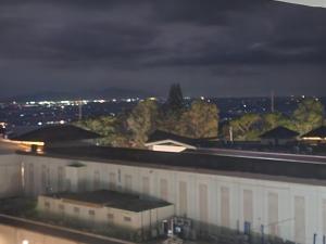 Lucky East Serin with Netflix DisneyPlus FreeCoffeeTea & Recliner