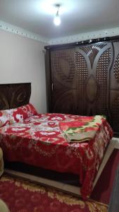 Beautiful sea view at Miami Beach & Montaza palace with Wi-Fi, شقة بجوار شاطئ ميامي و قصر المنتزة ترى البحر منظر جميل