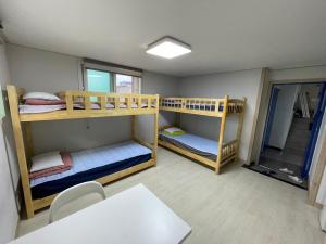 Phòng Gia Đình (Family)