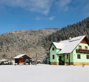 VILLA LÚČKY - 道尼库宾