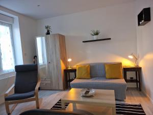 Appartements Logements neufs tout equipes, ideal travail mobilite : photos des chambres