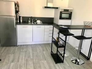 Appartements Maisonnette de charme au calme pres des bords de Marnes : photos des chambres