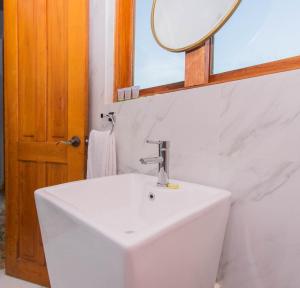 AmazINN Places Casco Viejo Pool and Rooftop XI