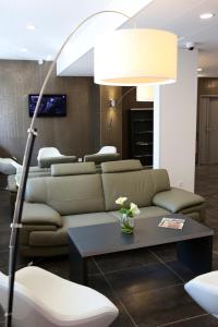 Appart'hotels All Suites Appart Hotel Aeroport Paris Orly – Rungis : photos des chambres