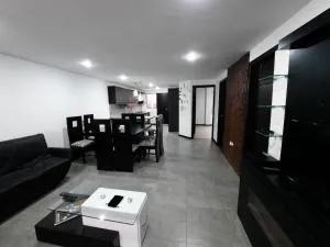 Departamento de lujo Condominio ADMIRA - Guishil