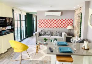 AmazINN Places Casco Viejo unique Desing and Pool II