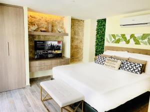 AmazINN Places Casco Viejo unique Desing and Pool II