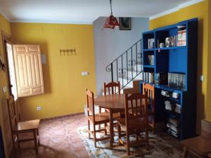 Casa Rustica a pie de montaña