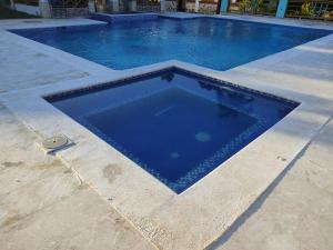 Villa Yisbel By Hospedify - Villa con Piscina, jacuzzi, mesa de billas, y cancha de Basketball