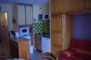 Agréable Studio à 400 m du centre ville de Luz - 埃斯奎泽-塞雷