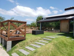 Casa de praia com piscina aquecida área gourmet e jogos