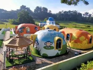 Monkey Mier LOT 2028 - 马日丹那