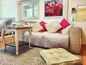 Rama9 Cozy Apartment