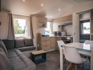 Campings Camping Les Jardins de la Mer : photos des chambres