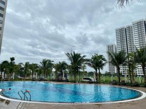 Stellars Haven near High Tech Park with Stunning View and POOL