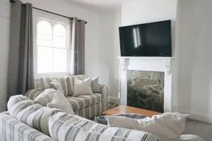 The Early Settler 200 metres from CBD - OʼConnell