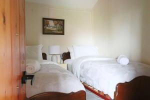 The Early Settler 200 metres from CBD