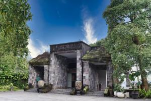 Abhayagiri - Sumberwatu Heritage Resort