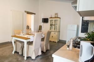 Villa Mignola by Mmega