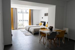 Almada Downtown 304