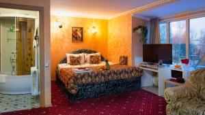 Suite room in Guest House Vostryakovo