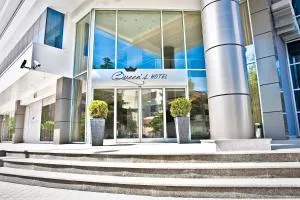 Queen's Hotel - Zebra Centre - Skopje