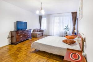 Big 2-Bedroom Apt - Each Stay Triggers Donation to Non-Profit Organisation