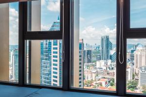 KLCC SkyTowerStayCation AT CeylonzSuites By HAPYHOME